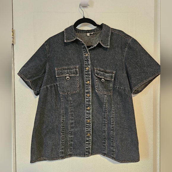 Womens Large oversized Denim Jean Shirt Clasp Buttons Retro Look Short Sleeve - Picture 5 of 7